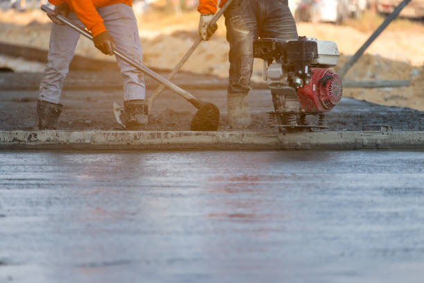 Best Concrete Sidewalk Installation in Bloomington, TX