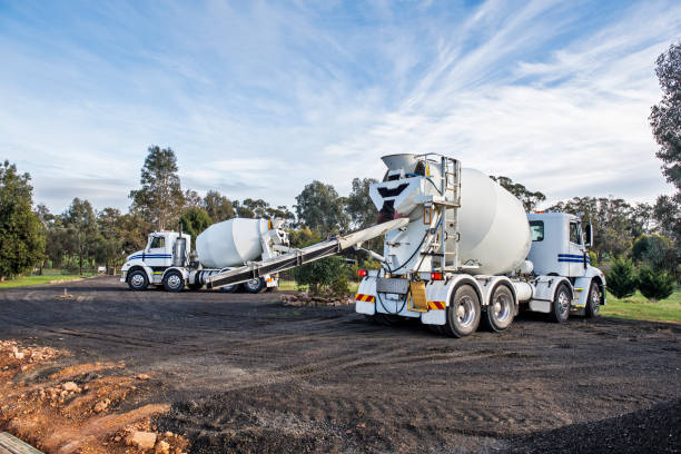 Best Commercial Concrete Services in Bloomington, TX